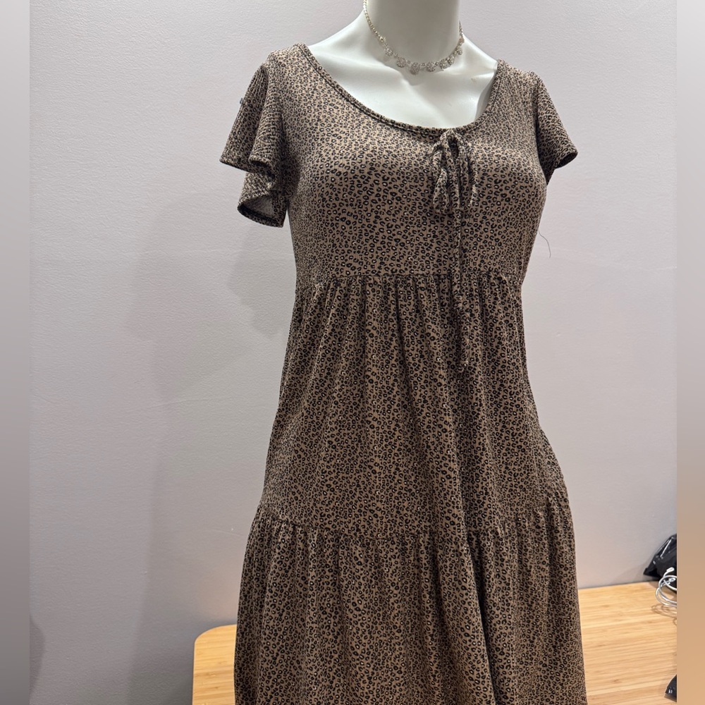 Elegant Brown Leopard Print Dress